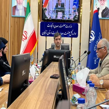 مدیرکل صنعت، معدن و تجارت استان زنجان خبر داد: جذب سرمایه‌گذار با رویکرد تکمیل زنجیره تولید