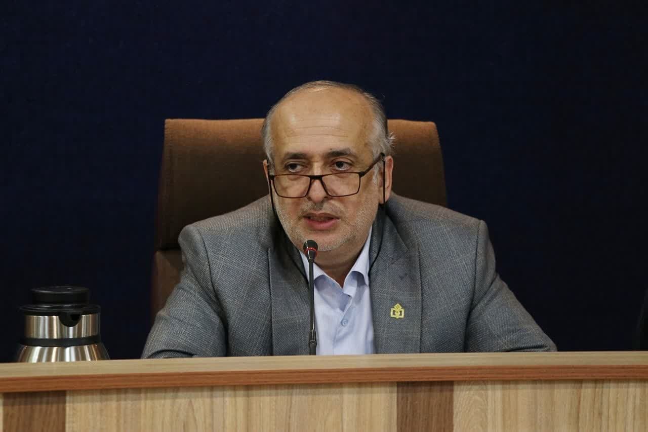 معاون بهداشت دانشگاه و رئیس مرکز بهداشت استان زنجان: مصرف نان کامل جلوی سرطانهای مختلف از جمله روده بزرگ را می‌گیرد