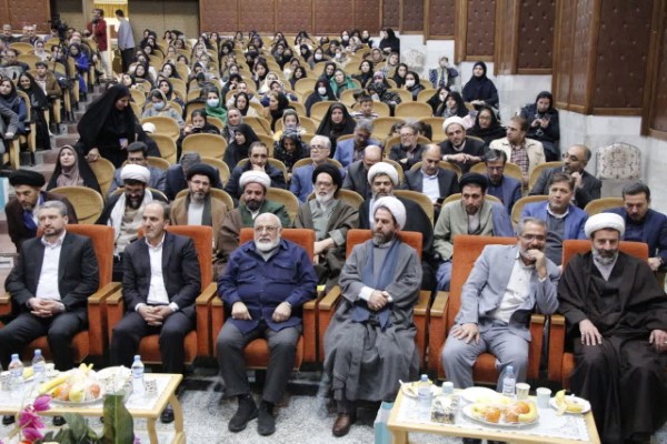 فرماندار زنجان: مهارت آموزی جزو اولویت‌های آموزشی کمیته امداد باشد