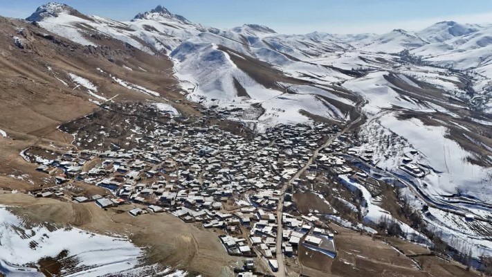 با گازرسانی به ۲۵ روستای کوهستانی در دهه فجر؛ 769 روستای استان زنجان از نعمت گاز بهره مند است