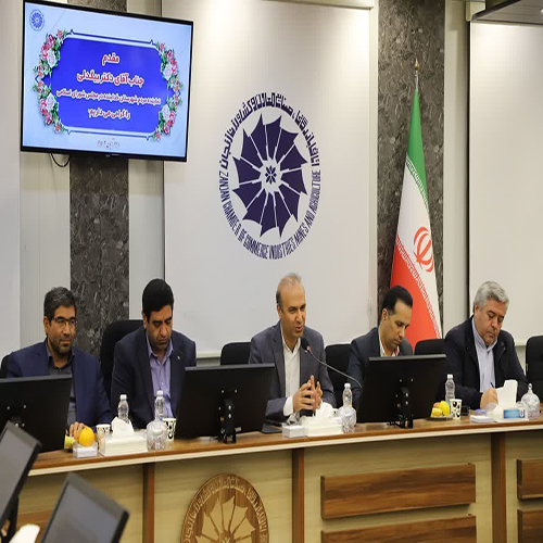 تولیدات پوشاک شهرستان خدابنده نیاز به یک شهرک‌ تخصصی تعاونی دارد