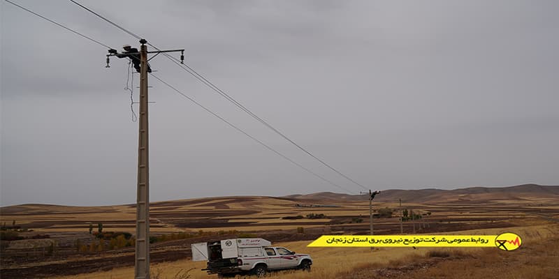 در راستای ایمن سازی شبکه برق و آمادگی‌های فصل زمستان انجام شد؛ تعمیرات پیشگیرانه و افزایش پایداری شبکه توزیع برق ماهنشان در زمستان 1403