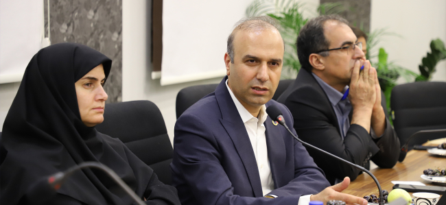 صادرکنندگان با وجود رفع تعهد ارزی همچنان جریمه می‌شوند