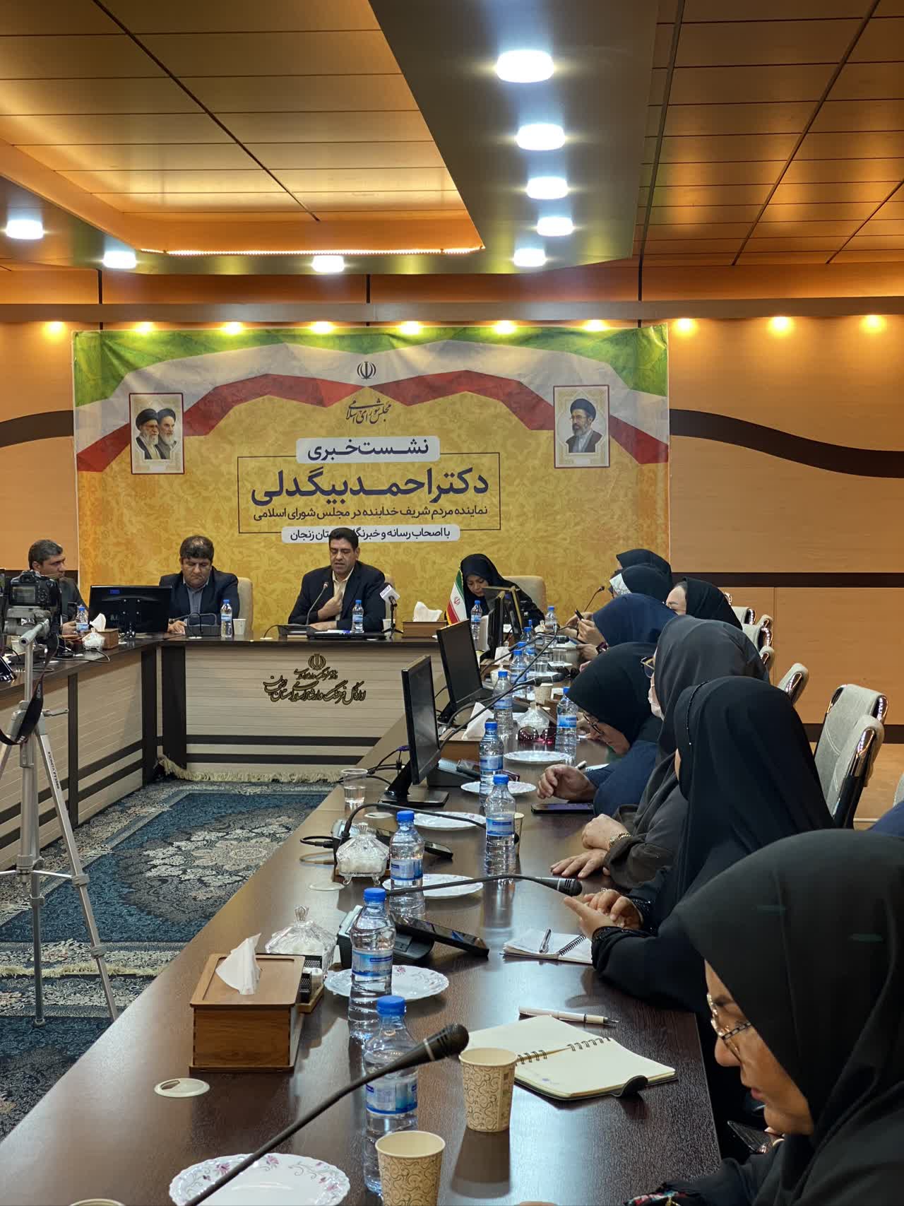 اول خودروسازی را اصلاح کنید، بعد سراغ افزایش قیمت بنزین بروید